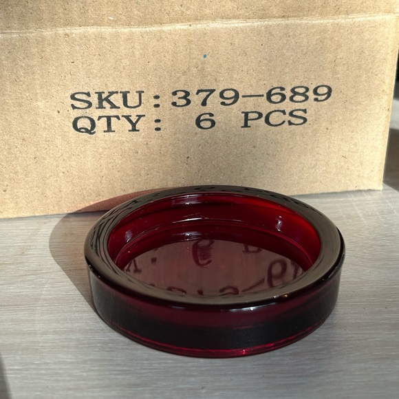 Set of 5 Crate & Barrel Glass Pillar Holders in Red - Picture 4 of 4